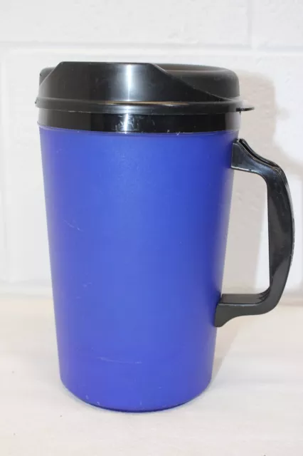 https://www.picclickimg.com/jMAAAOSwpVllNKIt/Vintage-34-oz-Aladdin-Insulated-Travel-Coffee-Cup.webp