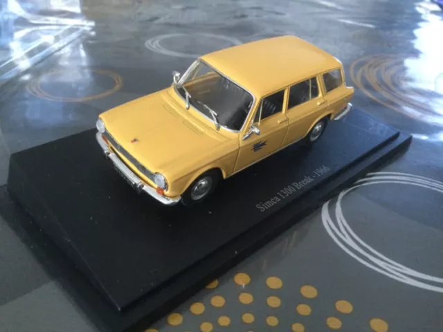 Simca 1300 Break - 1966 - 1/43 ème Voiture de collection La Poste