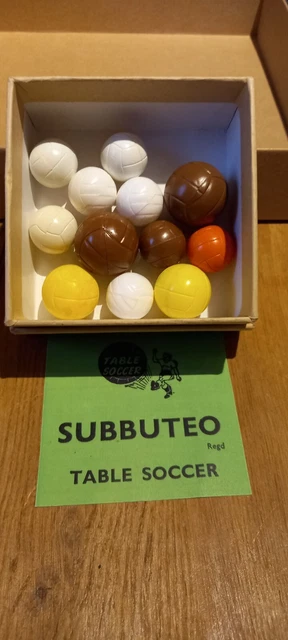 Subbuteo Footballs  Various Colours & Sizes  Job Lot