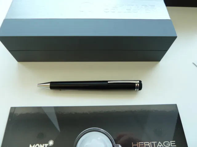 Montblanc Heritage Collection 1912 Capless  -- Rollerball --