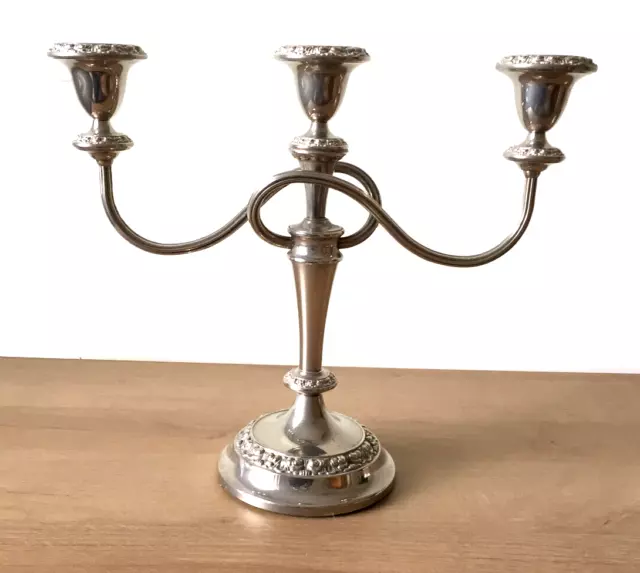 AN 11" TALL x 13" WIDE IANTHE ENGLISH SILVER-PLATED 3-CANDLE CANDELABRA, VGC