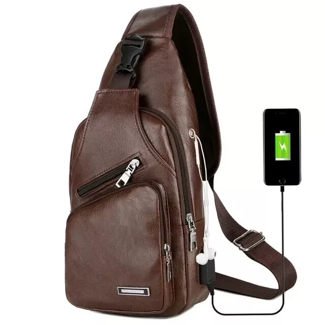 Bolso de pecho de cuero con cable USB y orificio para auriculares 3