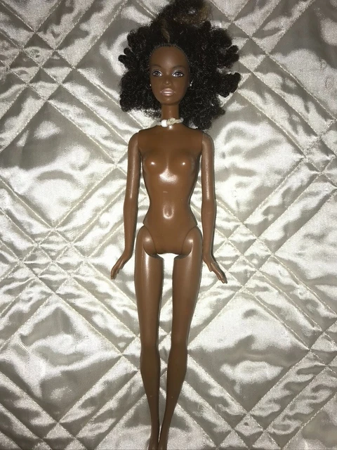 Poupée doll BARBIE CITY SHOPPER Muse AA 2012 BLACK