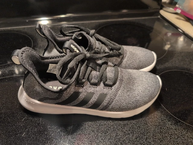 adidas gazelle silver green womens Spacecloud 2.0 Eclipse Black: Black Work Sneakers