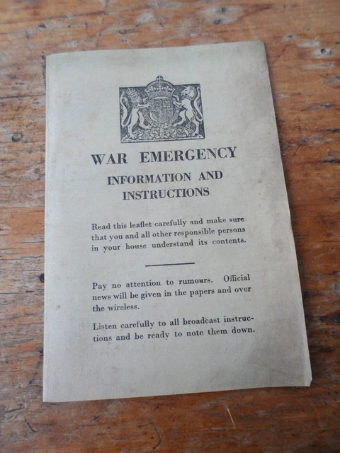 WAR EMERGENCY INFO: & INSTRUCTIONS (8 x Page) LEAFLET # HANDED TO THE PUBLIC