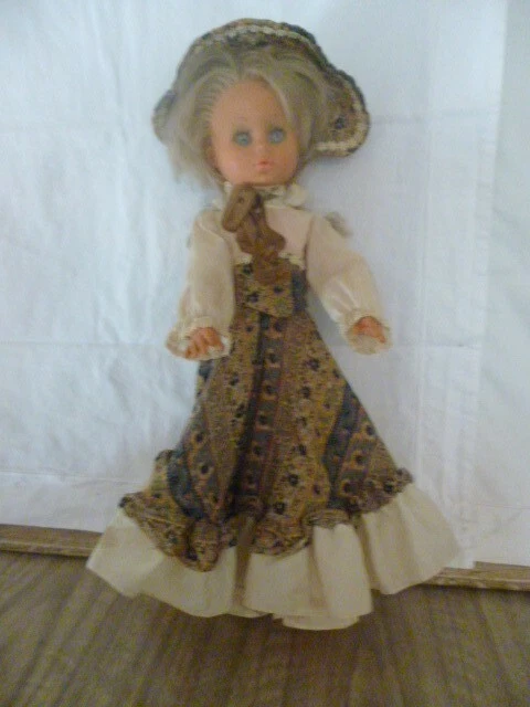Poupée mannequin ancienne JENNI GABAR 42 cm vêtements d'origine
