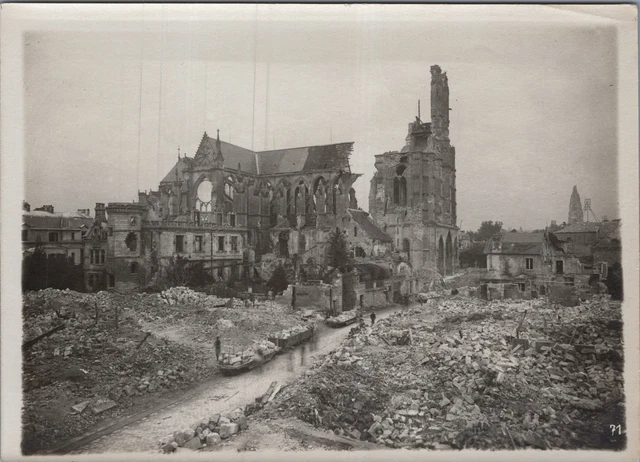 Tirage Photo Vintage Strasbourg 1945 - Quartier Bombardé, Format 6x6cm, Tirage Argentique Original