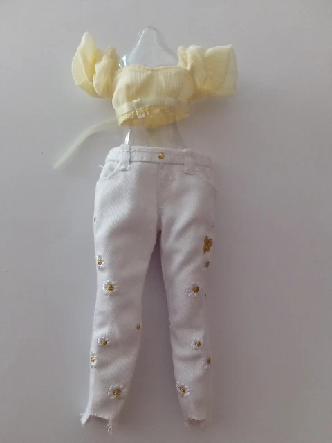 RAINBOW HIGH DOLLS Clothes Rainbow top and jeans in excellent condition ...