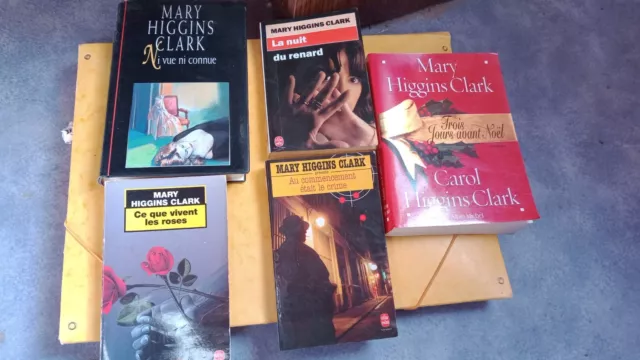 Mary Higgins Clark lot de 5 livres en français dont Trois jours avant Noël avec