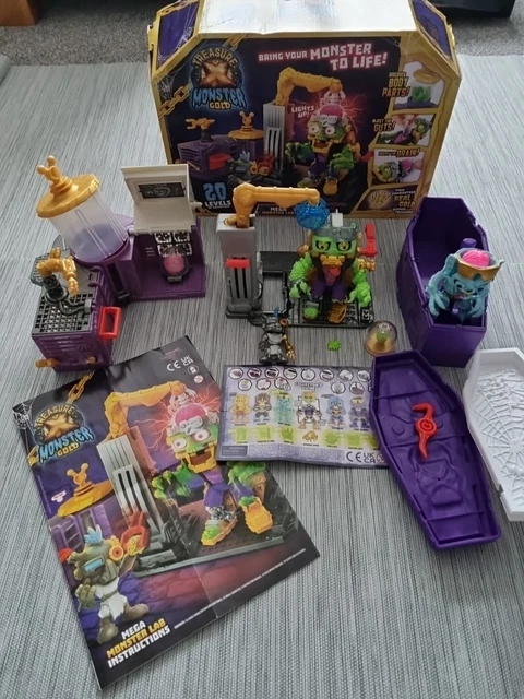 TREASURE X MONSTERS Gold Mega Monster Lab Playset + Monster Coffin Rare ...