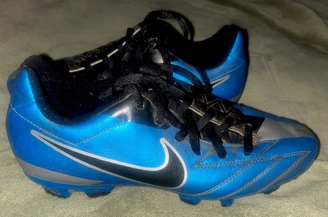 Nike total 90 laser iv silver on sale