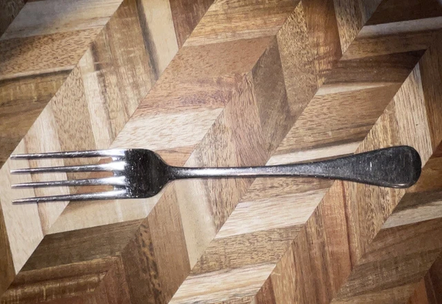 1 - Calderoni BORROMEO Glossy 18/10 Stainless ITALY Flatware 7 7/8" DINNER FORK
