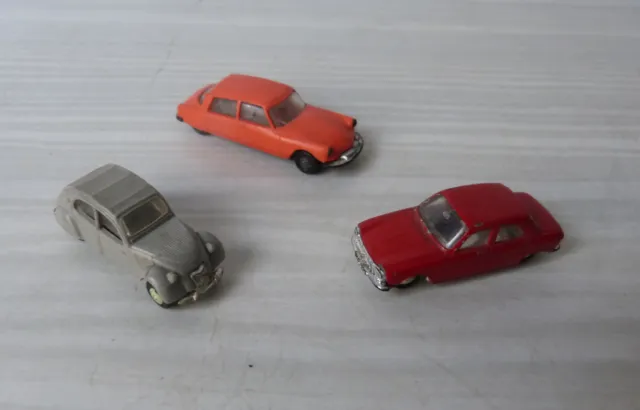 #Véhicule miniature# micro Miniatures NOREV - Citroën DS 19 + 2CV / 204 Peugeot