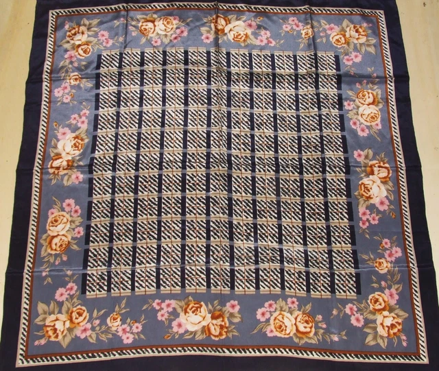 Foulard 100% Pure en Soie Vintage Femme (1918) 82cm x 84cm