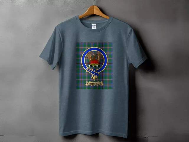 Snodgrass Clan Tartan Scottish Heritage Eagle Crest T-Shirt