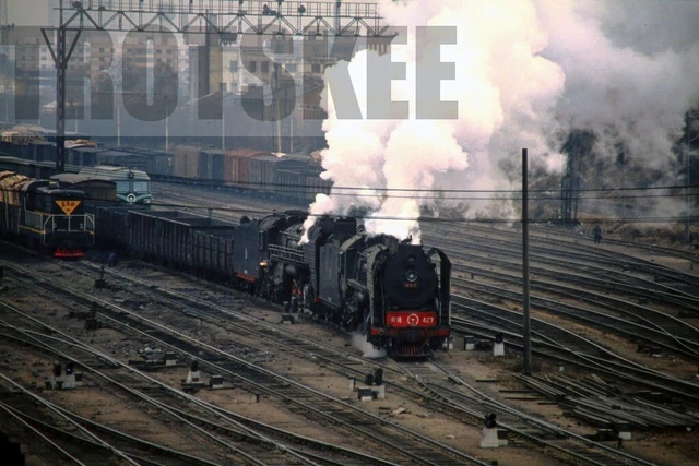 35mm Slide CR China Chinese Railways Steam Loco QJ 427 1989 Original