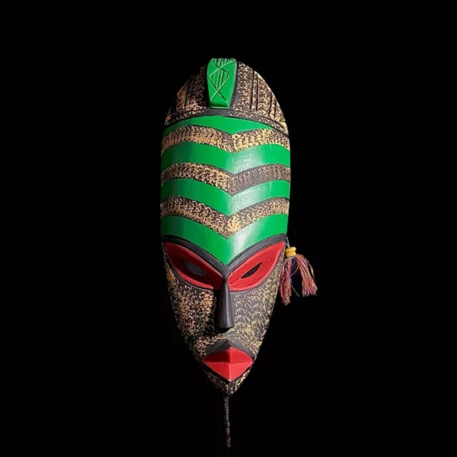 Maschera africana colorata intagliata a mano tradizionale decorazione da...