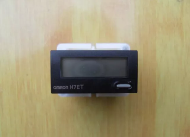 1PC Omron H7ET-NFV-B Timer Neuf