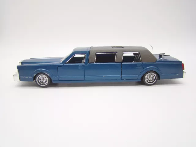 Majorette limousine ref 3045 outlet