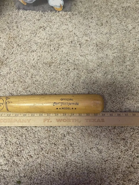 Carl Yastrzemski baseball bat Louisville Slugger  Vintage Old Hillerich Bradsby