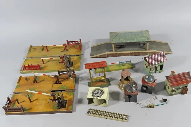 Spur 0 Eisenbahnzubehör Märklin und andere 1930er Jahre (K 119972)