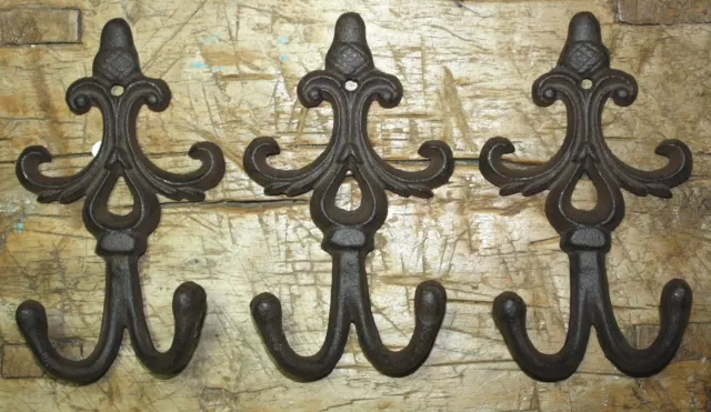 3 Cast Iron Antique Style Rustic Fleur De Lis Coat Hooks Hat Hook Rack Towel