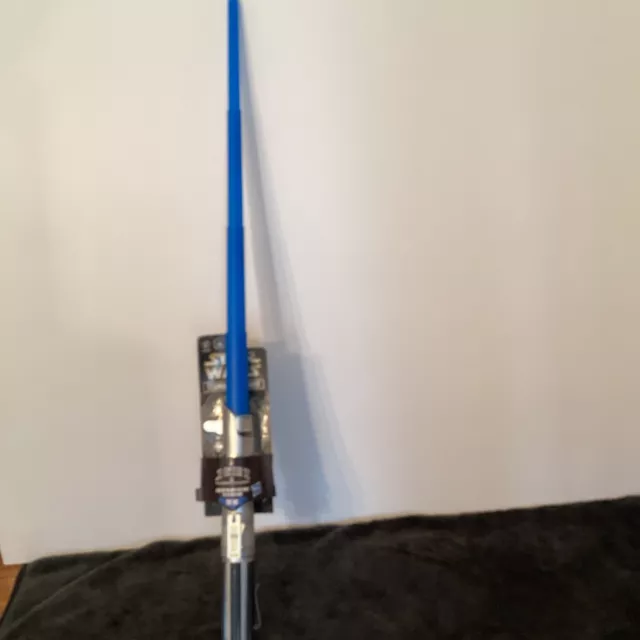 New Disney Parks Star Wars Extendable Jedi Training Academy Blue Lightsaber