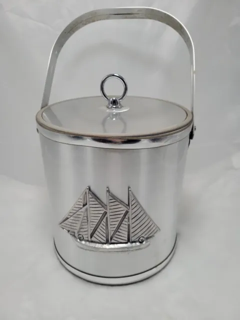 Vintage Georges Briard “Sailboat” Ice Bucket Silver Aluminum Handle Lid Vtg