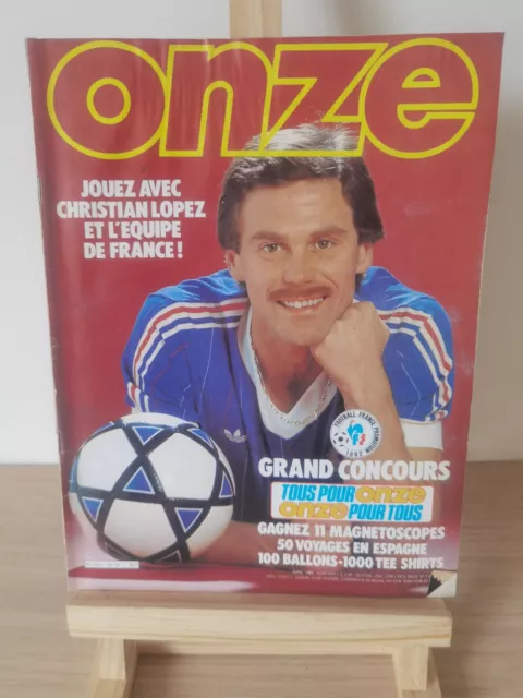 Magazine de sport ONZE,revue football, N°76,04/1982 JOUEZ AVEC CHRISTIAN LOPEZ