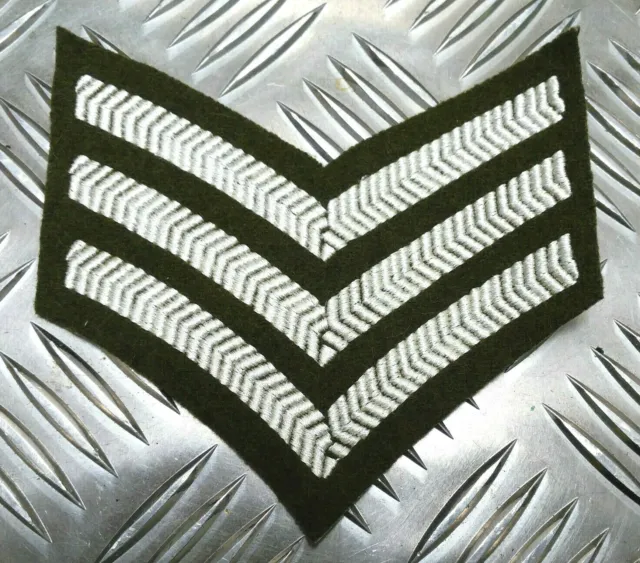 Genuine British Army No2 Khaki Sergeant Rank Stripes / Chevrons / Patches G1