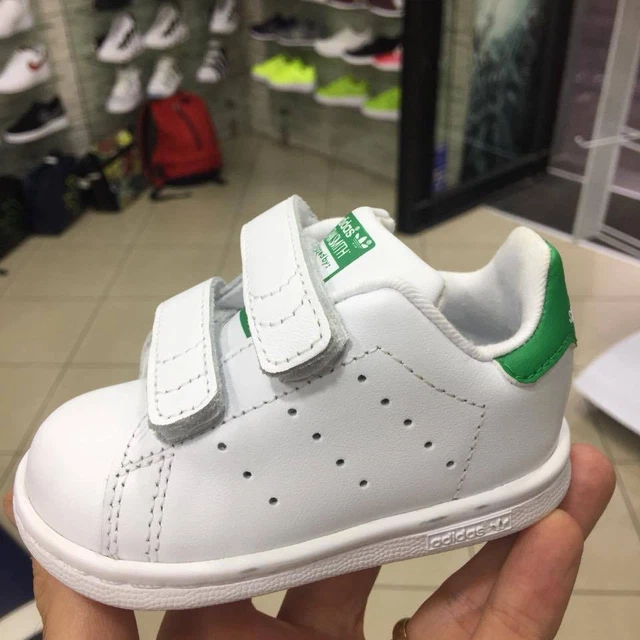 Stan smith con strappi sale