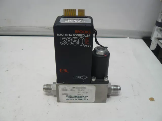 Brooks Instruments 5850E mass flow controller 50 SCCM 500CC 2%SIH4/N2