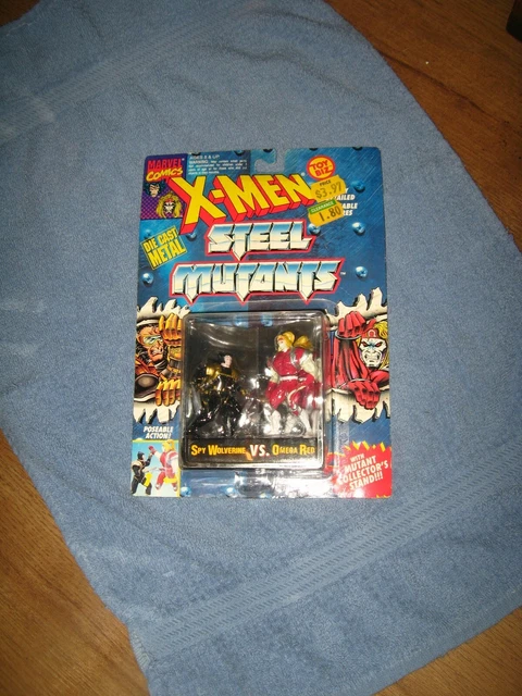 Toybiz Marvel X-Men Steel Mutants Juggernaut vs Cyclops & Spy Wolverine vs Omega