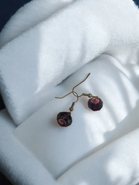 Paire De Clips D'oreilles Fantaisie à Breloques - Occasion - Sans Marque