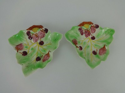 Antico SERVIZIO PIATTI Avon Ware maiolica SMALTO FRUTTA dettaglio Paio Multi colore 