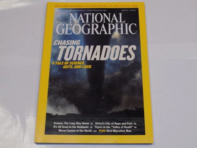 NATIONAL GEOGRAPHIC MAGAZINE April 2004 Chasing Tornadoes Crane Birds ...