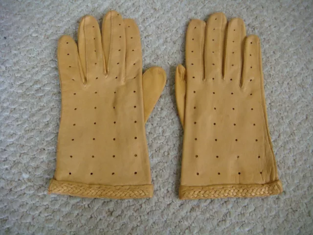 Vintage 1950's Butter Soft Ochre Leather Gloves Size 7.5