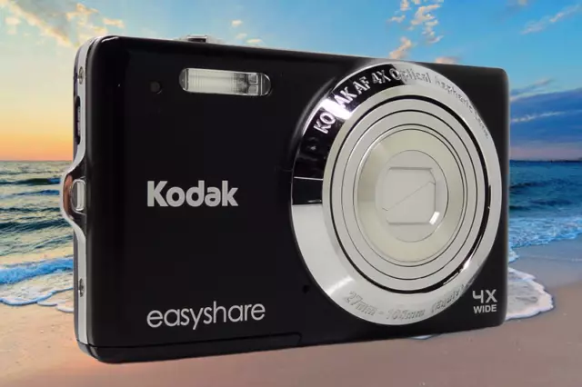 Kodak M522 Black Digital Camera with FREE SHIPPING & WARRANTY-AMAZING COND