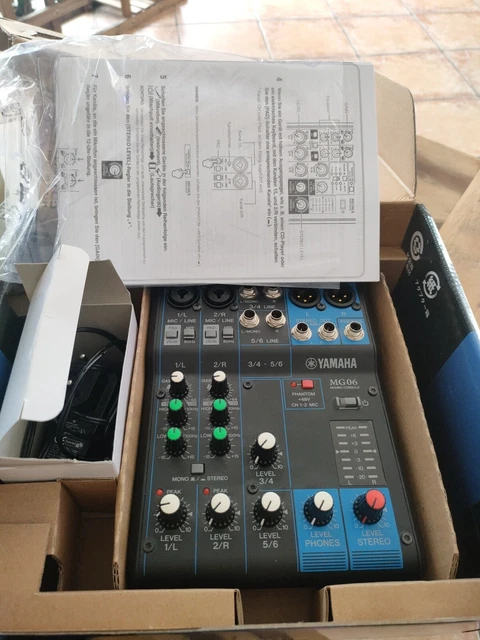 Console De Mixage Yamaha Mg06 3