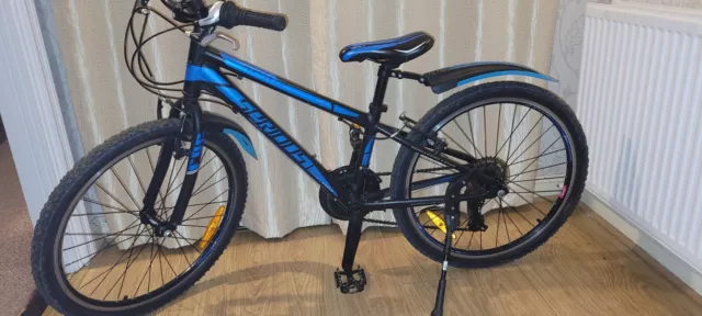 Rockville serious 2025 bike