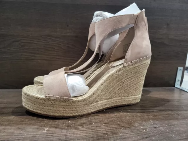 Kenneth Cole New York Olivia T-Strap Espadrille Wedge Sandals Buff 11M New