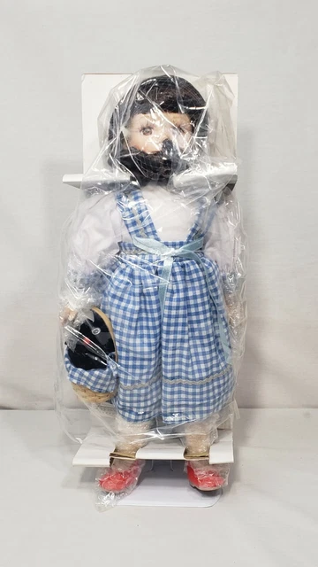 Classic Story Time~The Heritage Collection~ Dorothy/Toto With Stand~Wizard of Oz