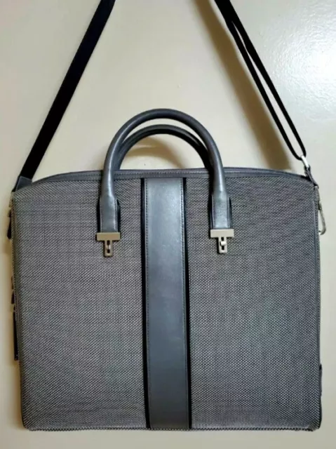 TUMI Briefcase ELEMENTS Silver Gray Carbon Fiber  & Leather Zip Laptop Bag