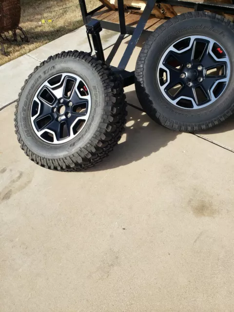 BF GOODRICH MUD TERRAIN T/A   LT 255/75R 17 tires and rims