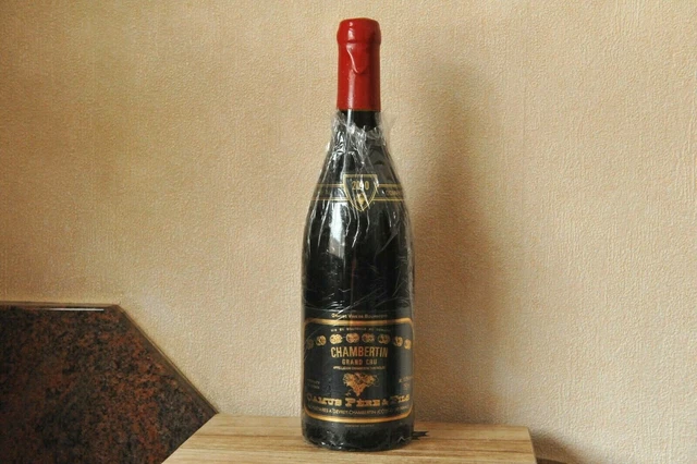 CHAMBERTIN 2010 "GRAND CRU" DOMAINE CAMUS Père et Fils à GEVREY CHAMBERTIN !!