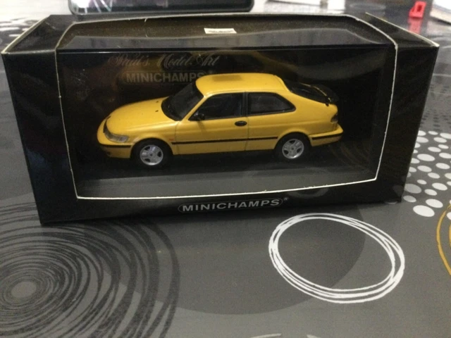 Minichamps 1:43 Saab 900 Saloon year 1995 Toy Fair Nürnberg 2001 black