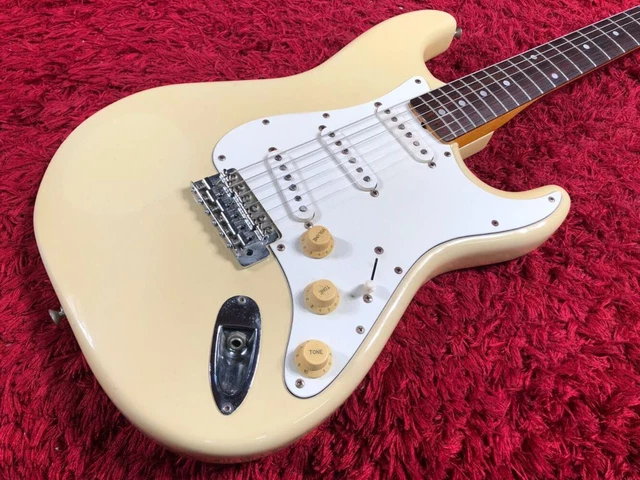 Tokai SPRINGY SOUND guitare électrique Stratocaster crème Japon vintage étui souple 3