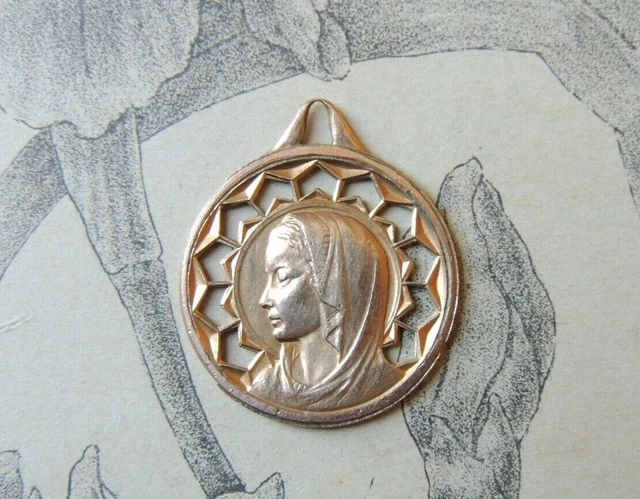 Pendentif Religieux Ancien Vierge Marie En Métal - Occasion - Origine France