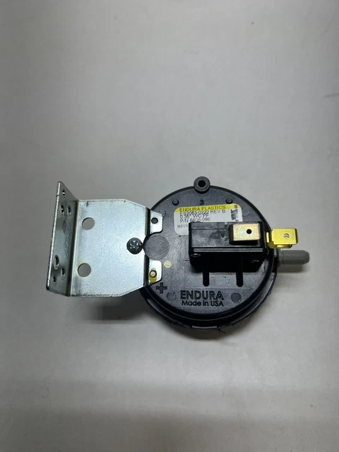 Bard HVAC 8406-086 0.35" WC SPDT Pressure Switch