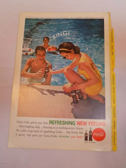 Coca Cola National Geographic Ad June 1962 Pool Zenith Color Cabinet TV Bellevue